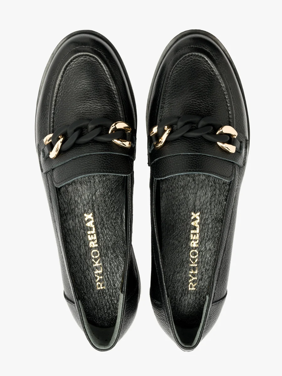 Czarne mokasyny ze złoto-czarną ozdobą