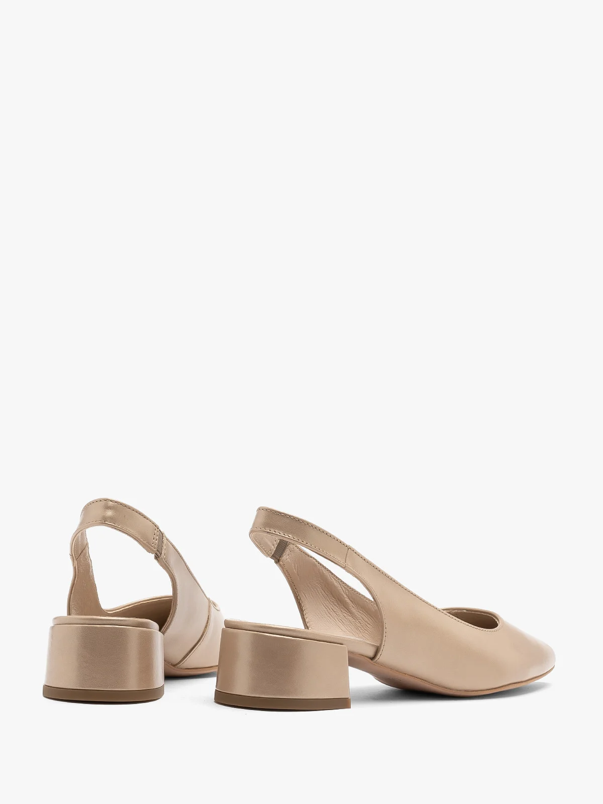 Platynowe czółenka z otwartą piętą