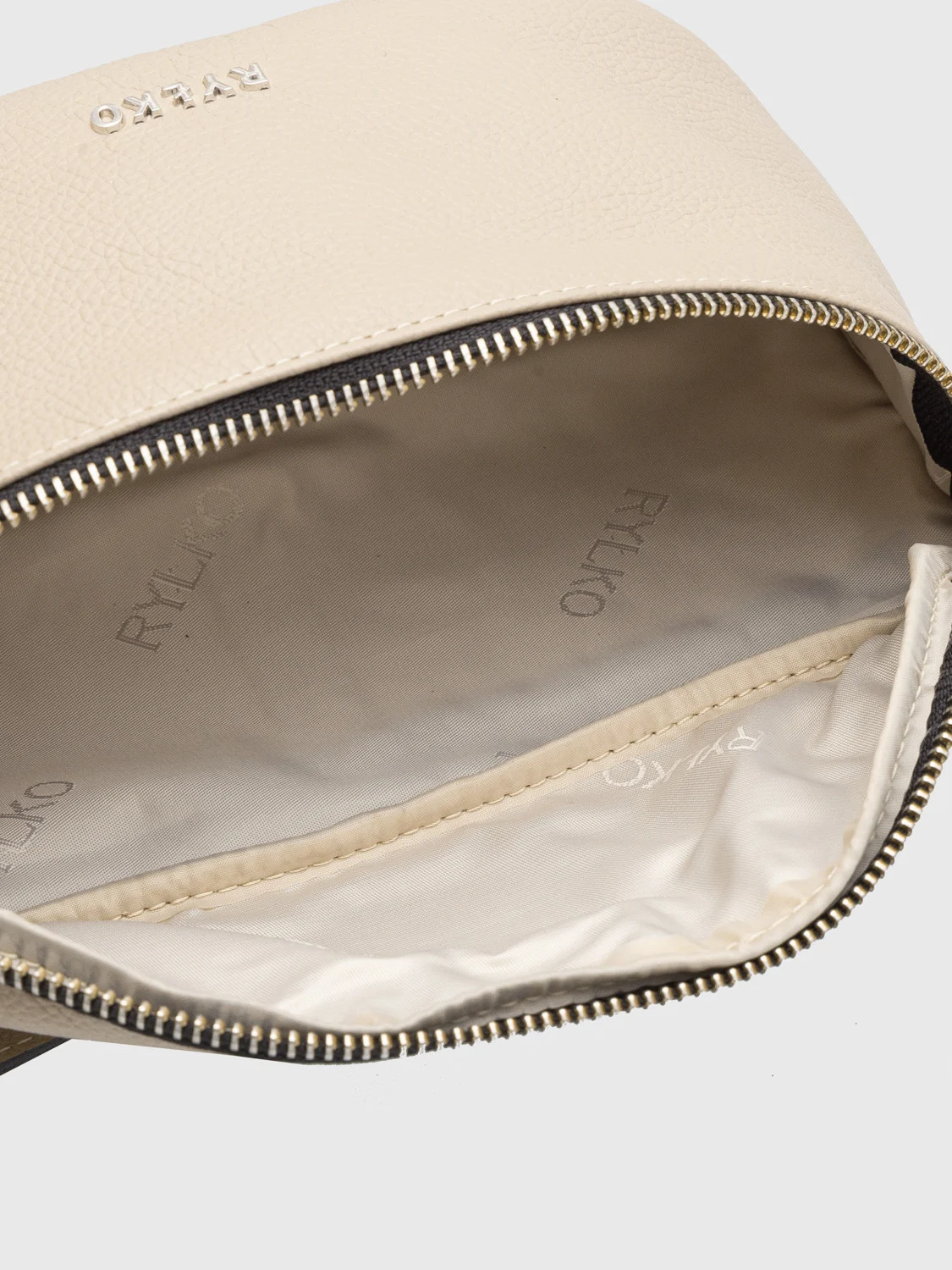 Mała beżowa torebka typu nerka