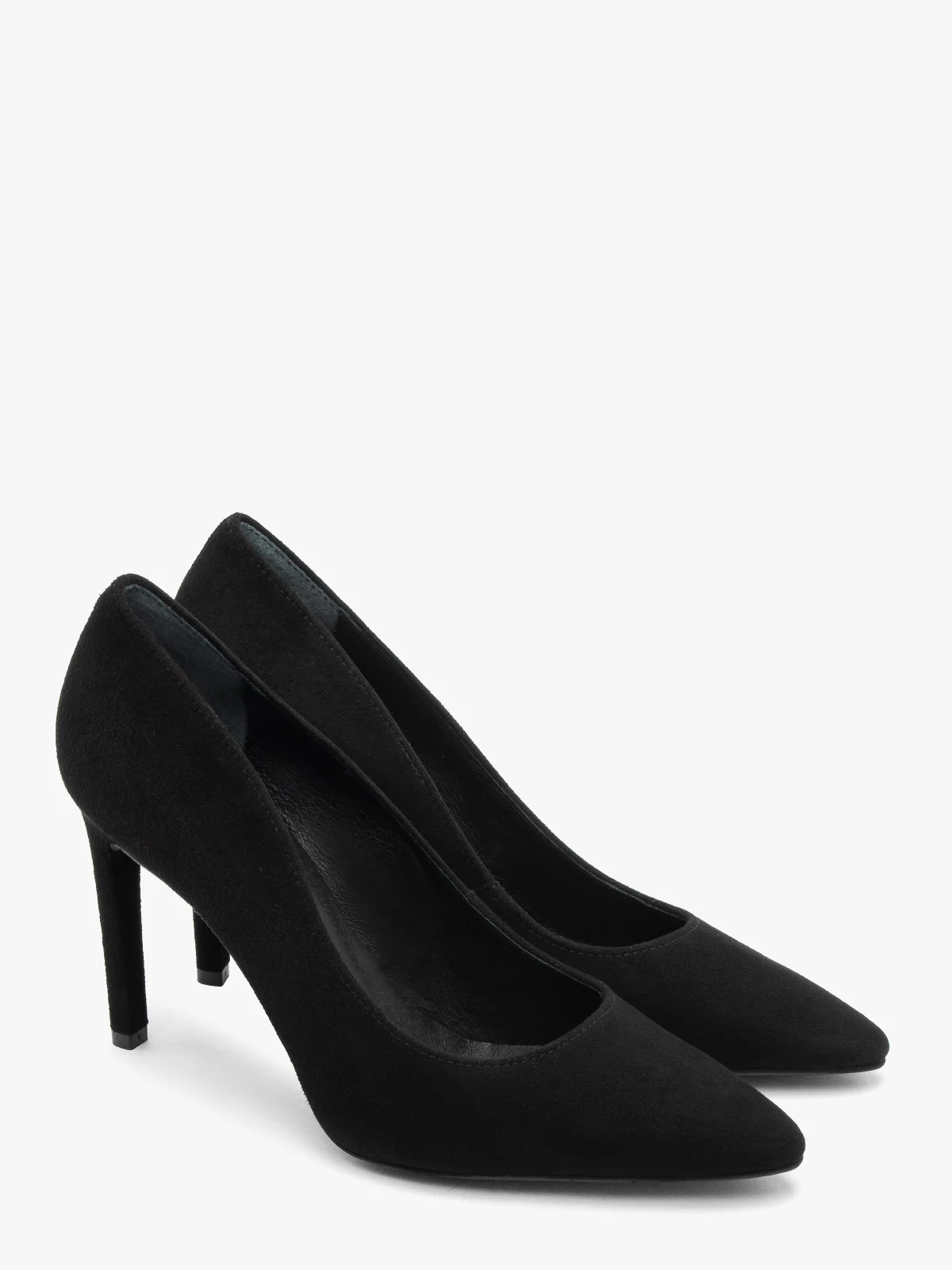 Czarne, welurowe czółenka na wysokiej szpilce