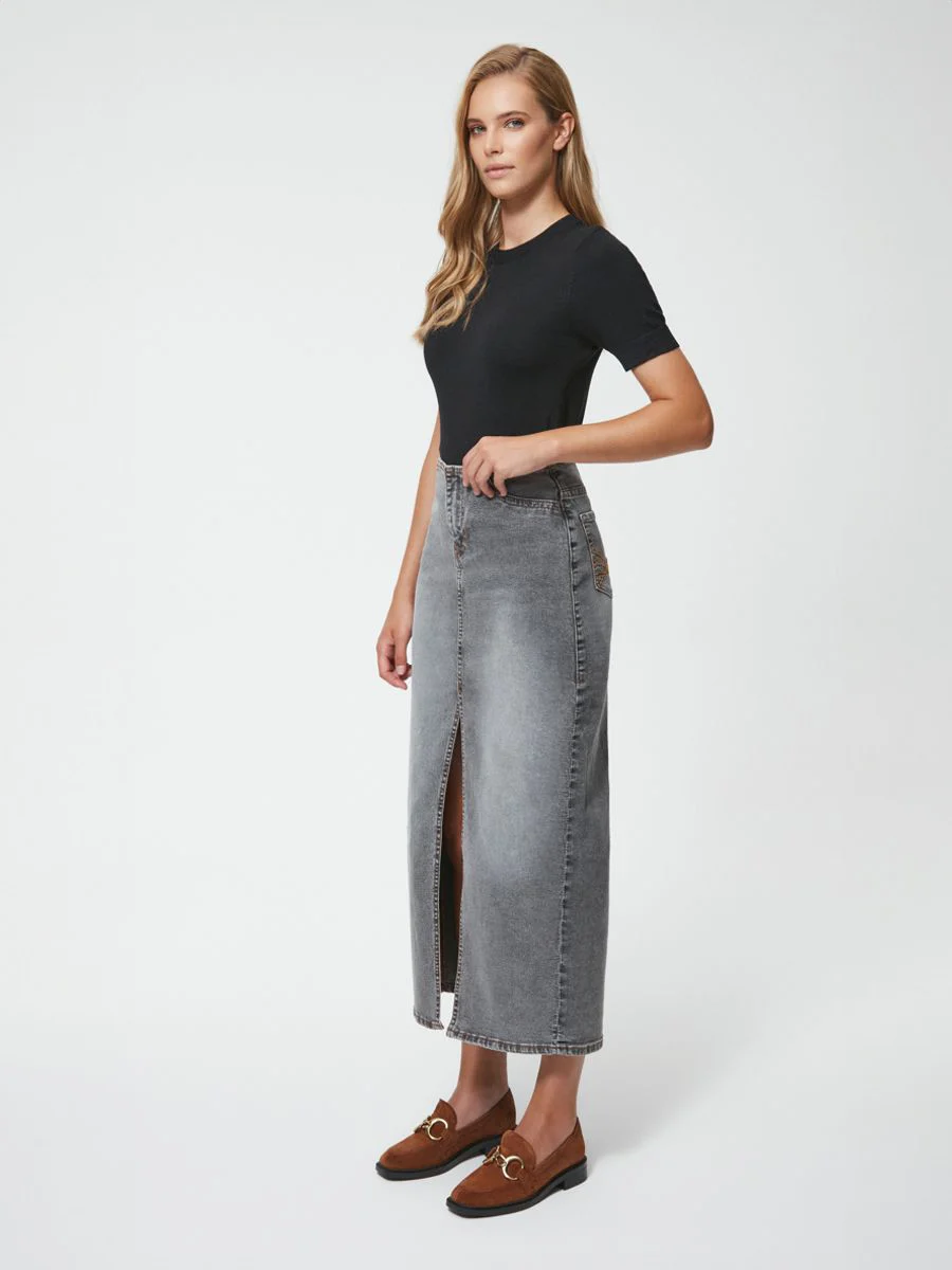 Rude mokasyny na płaskiej podeszwie