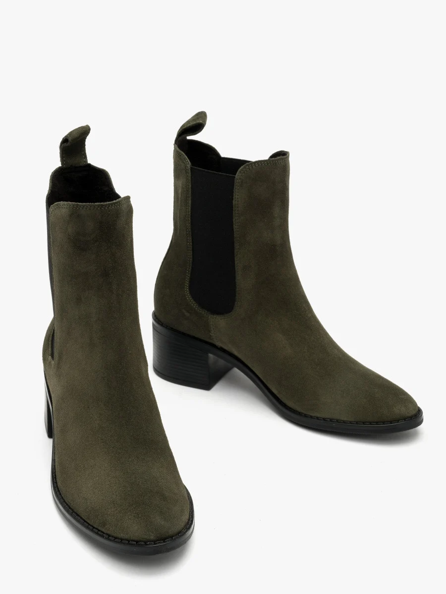 Sztyblety w kolorze khaki