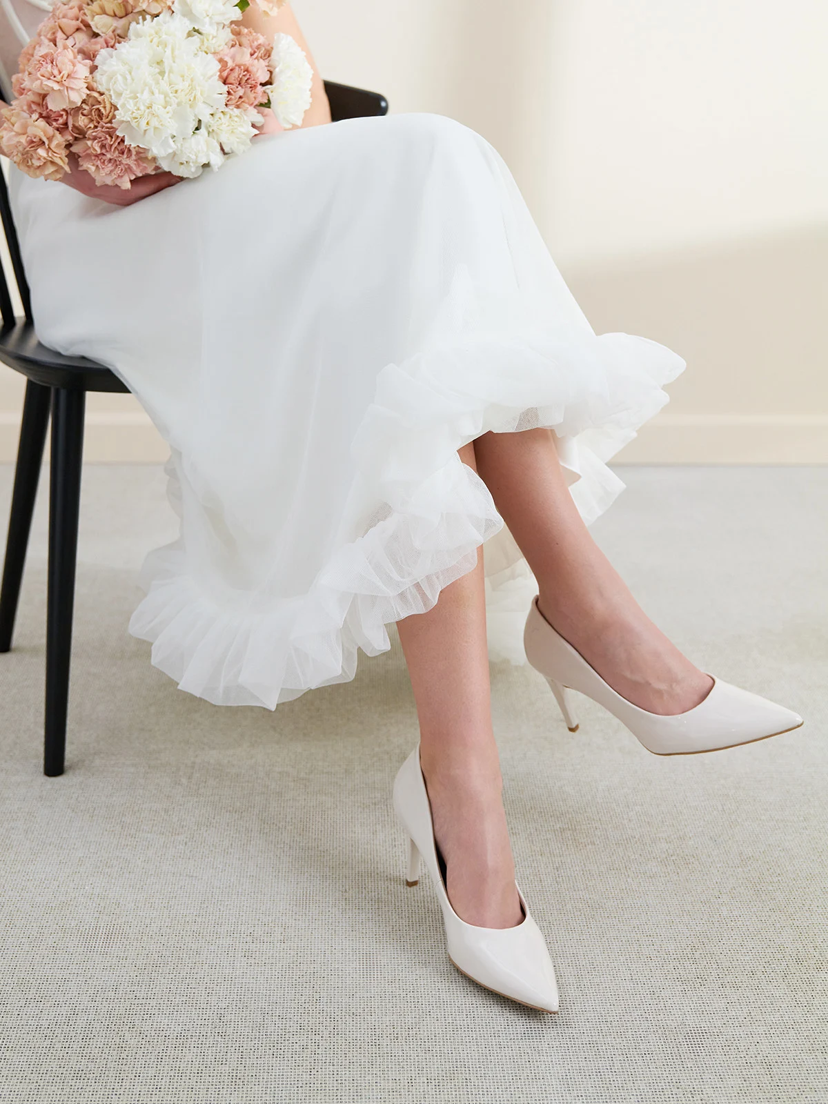 Lakierowane czółenka na szpilce