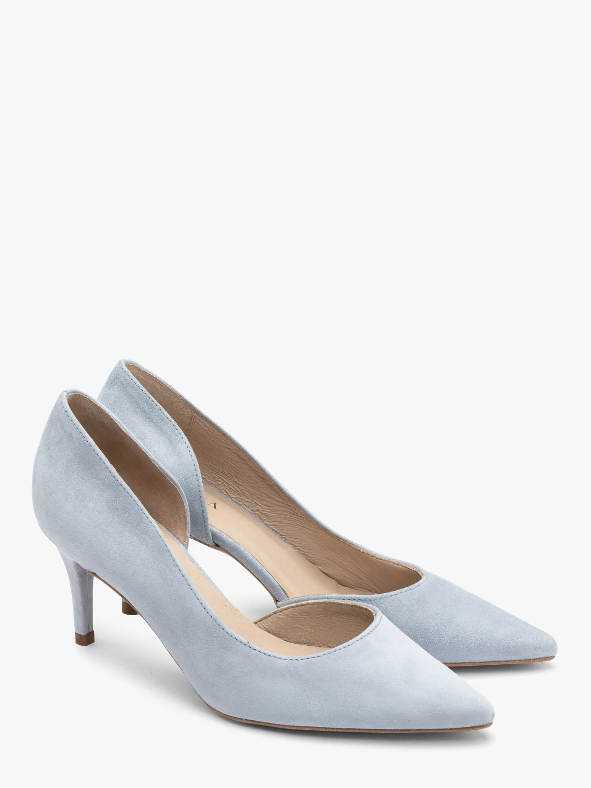 Niebieskie czółenka na szpilce z dekoracyjną cholewką