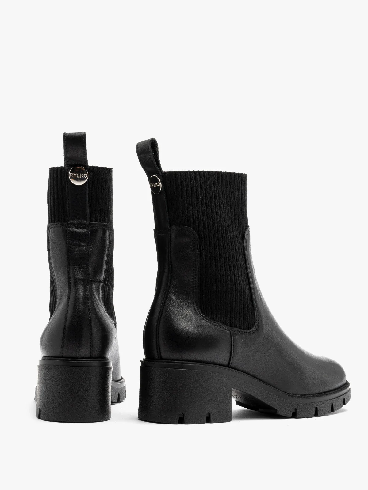 Czarne sztyblety damskie z ozdobną gumą