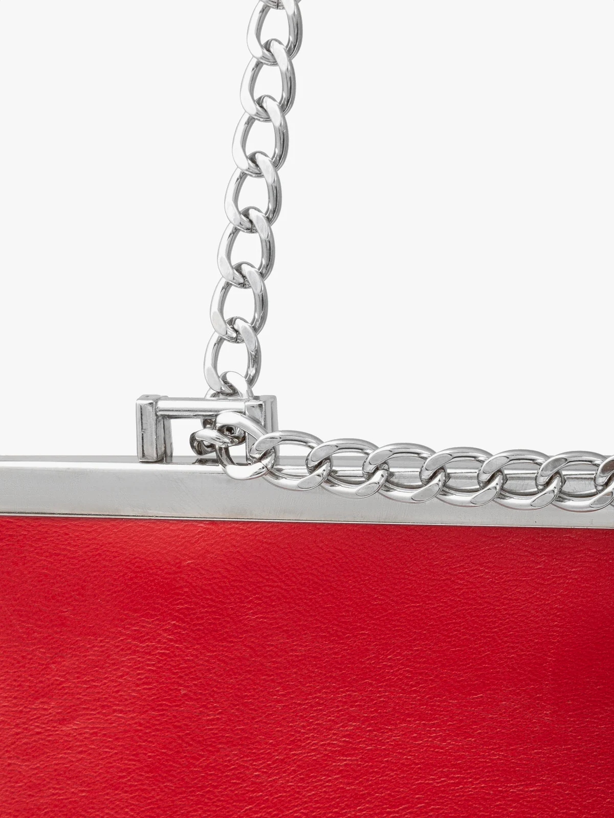 Czerwona elegancka torebka na łańcuszkowym pasku