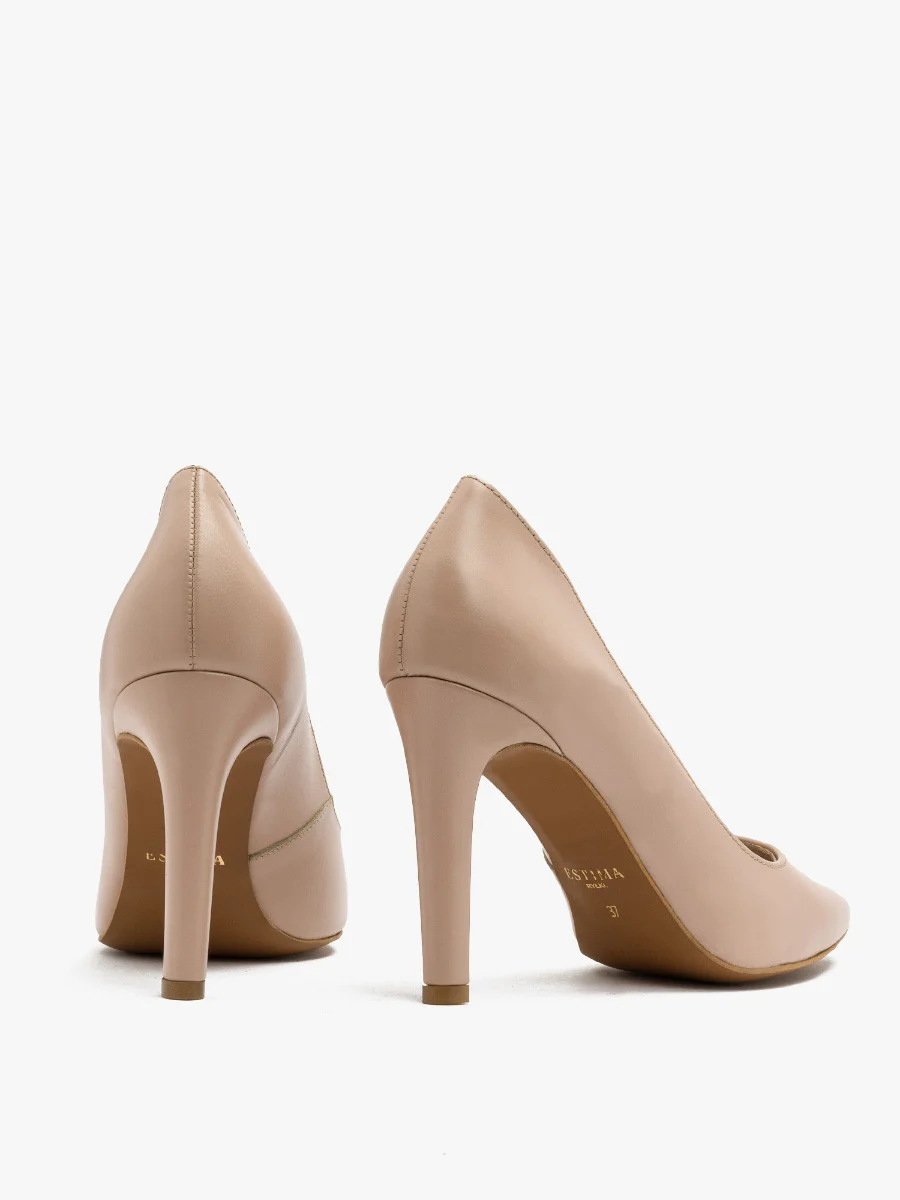 Beżowe czółenka na wysokim obcasie