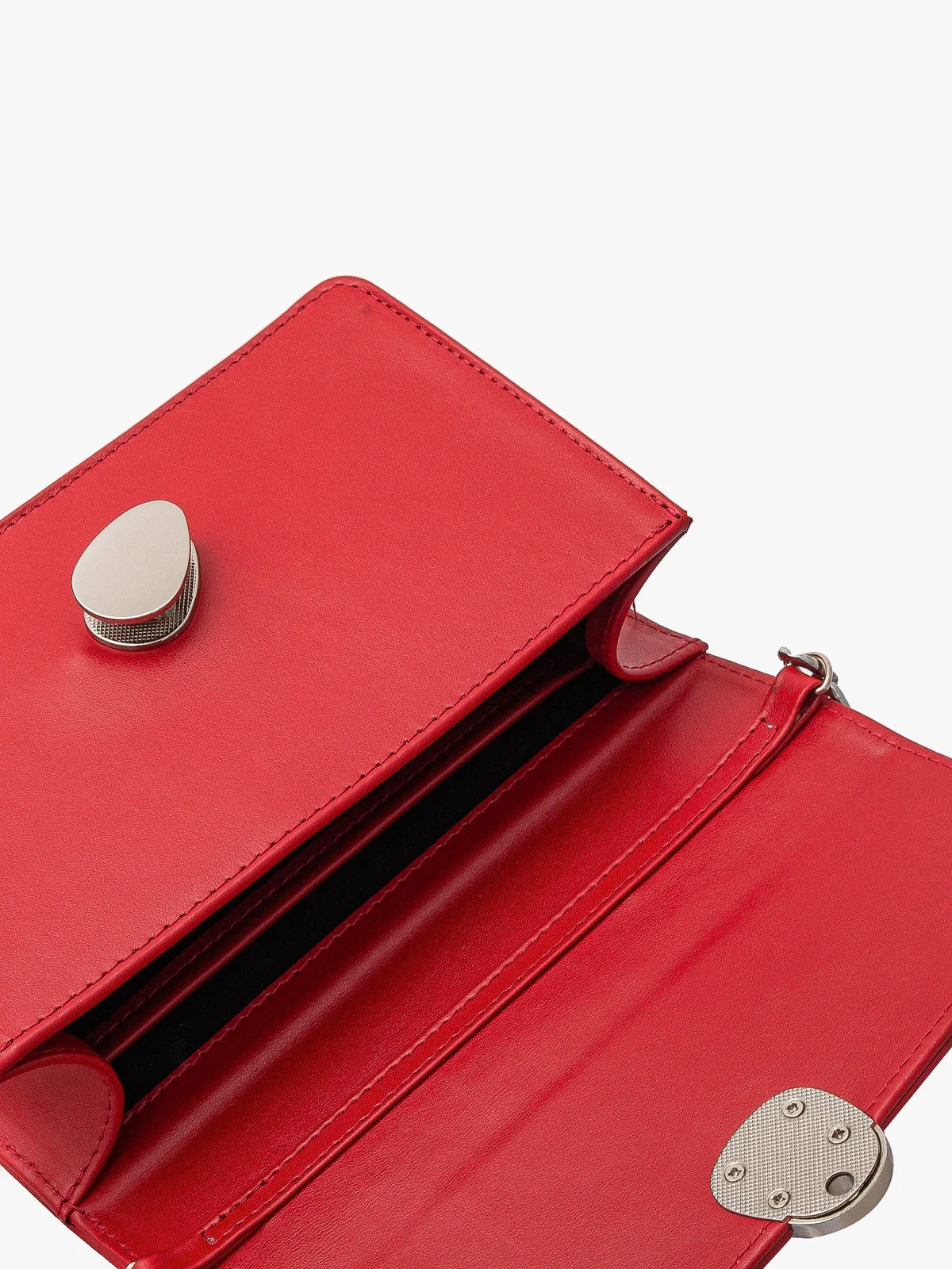 Elegancka, czerwona torebka