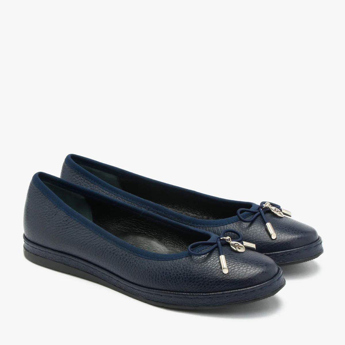 Granatowe baleriny z kokardką