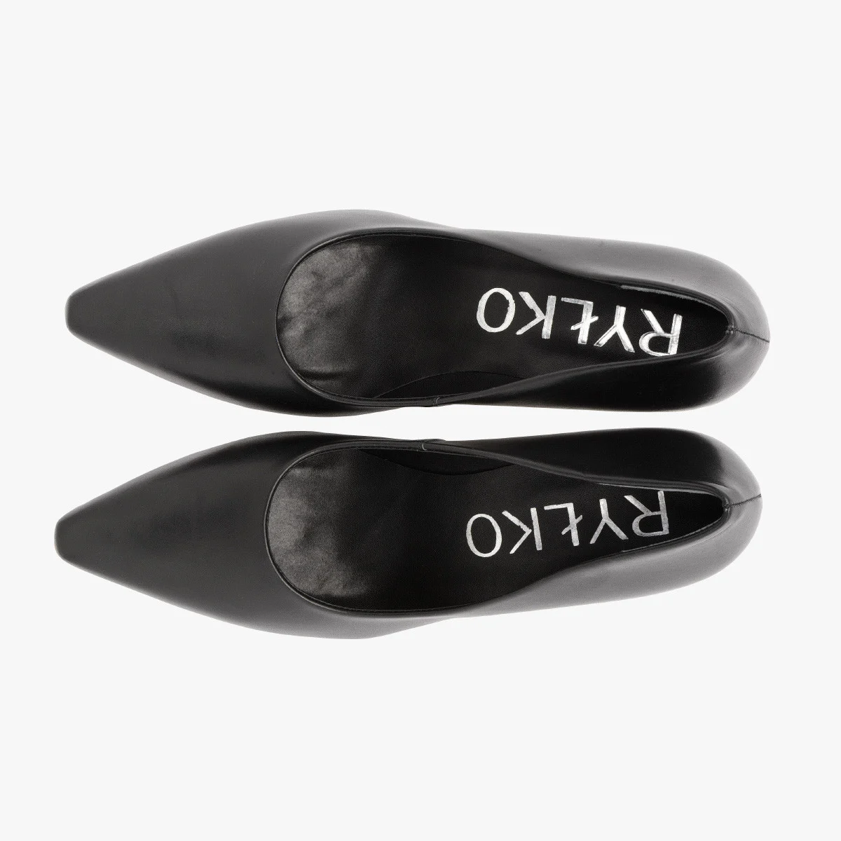 Czarne czółenka na wysokim obcasie