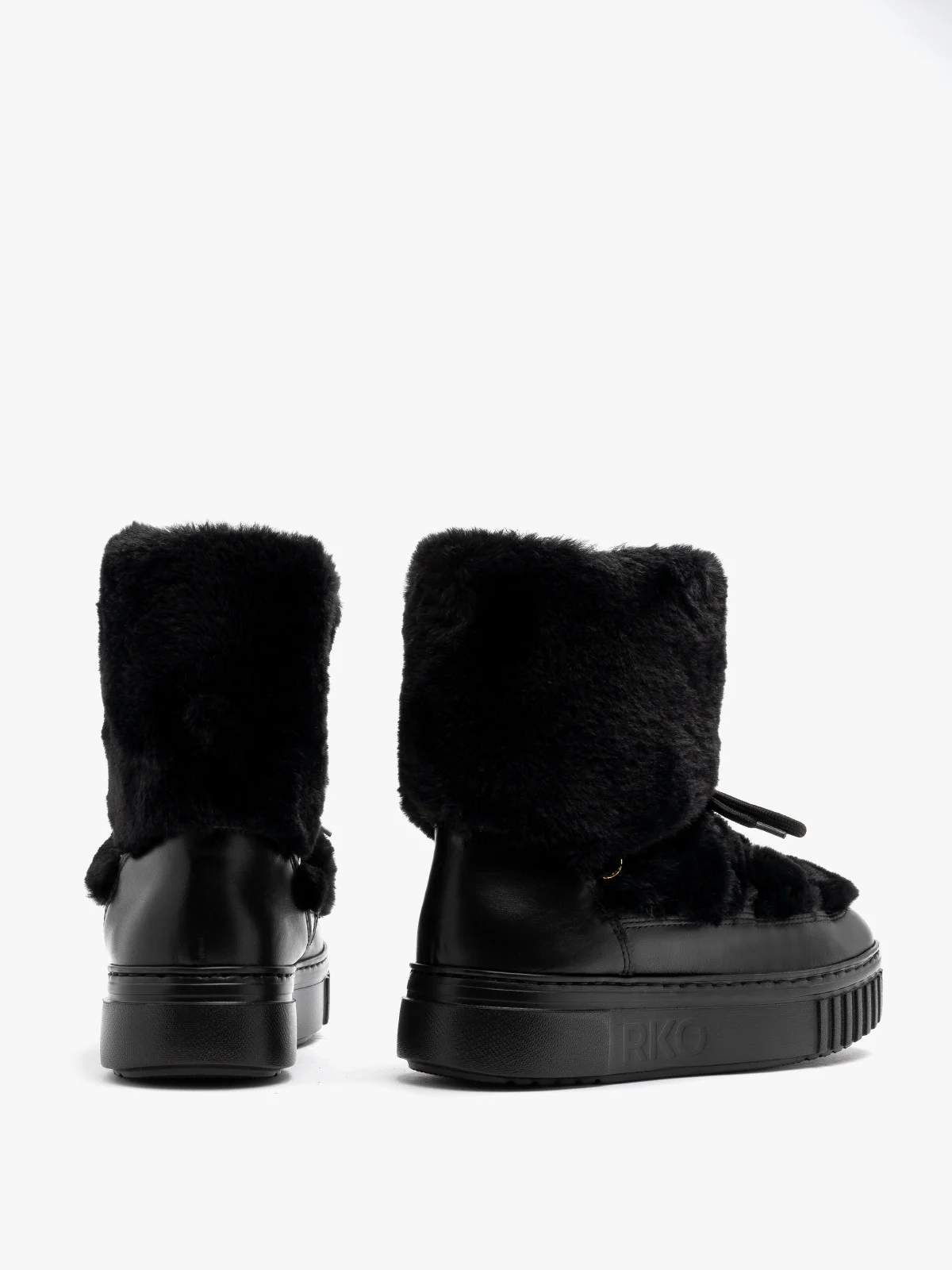 Czarne ocieplane śniegowce damskie