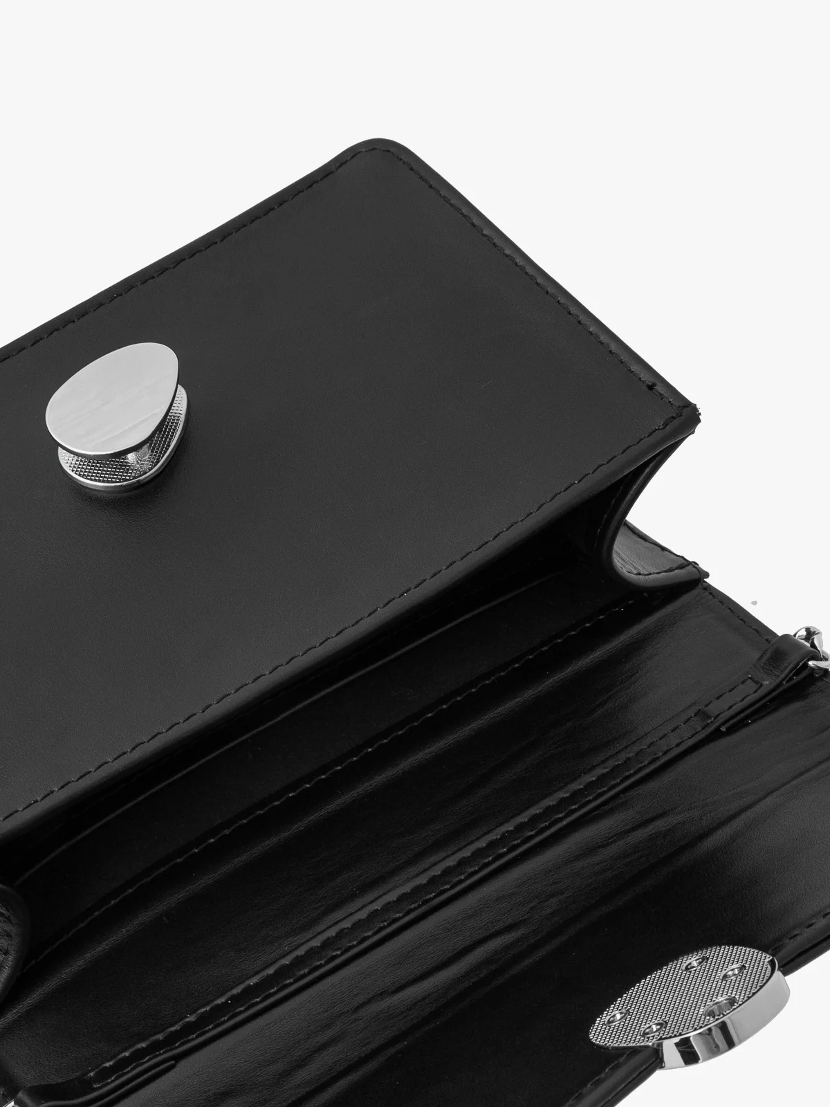 Elegancka, czarna torebka