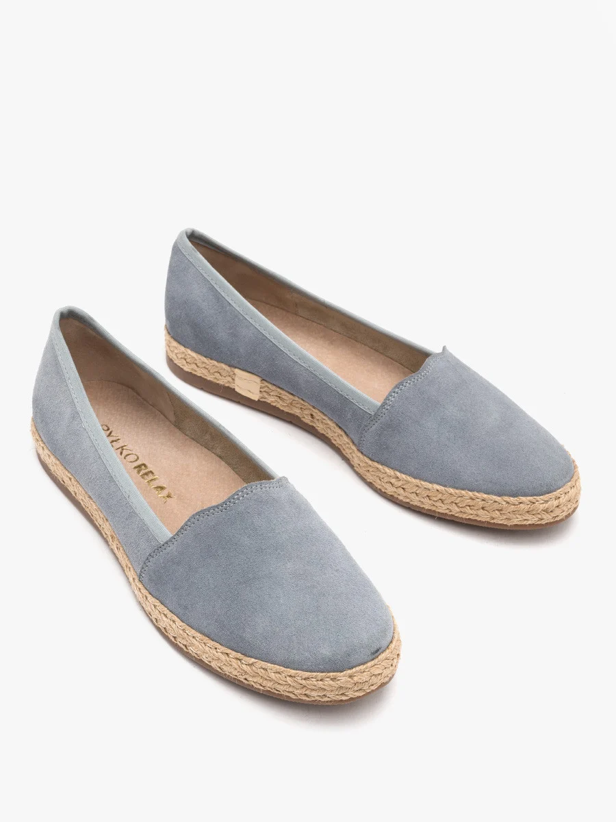 Niebieskie espadryle