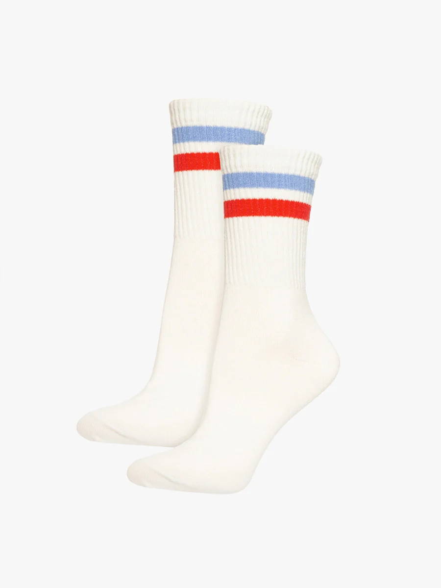 Białe skarpety bawełniane w paski