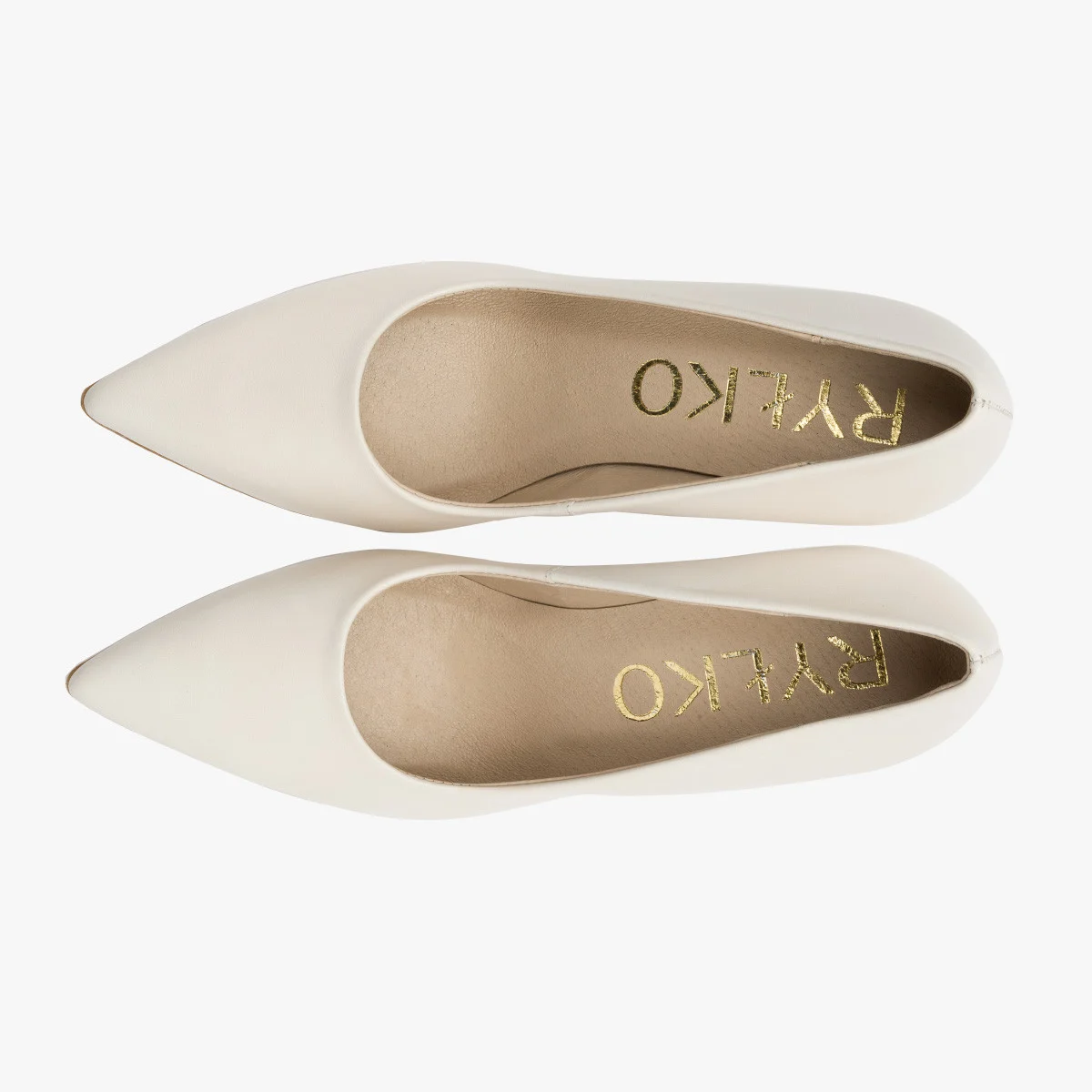 Kremowe czółenka na szpilce