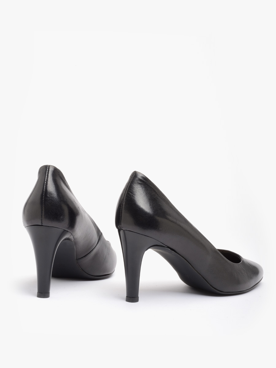 Czółenka na szpilce