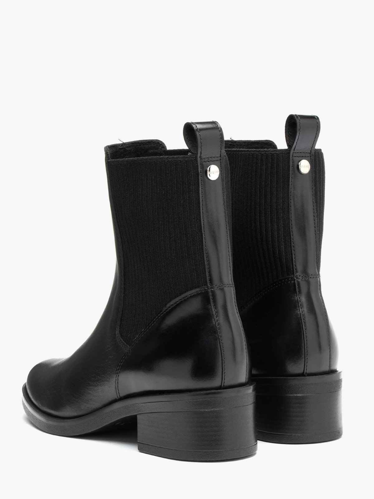 Czarne sztyblety damskie z ozdobną gumą