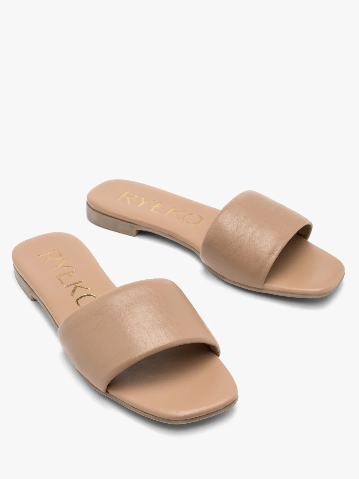 Beżowe klapki damskie na płaskiej podeszwie