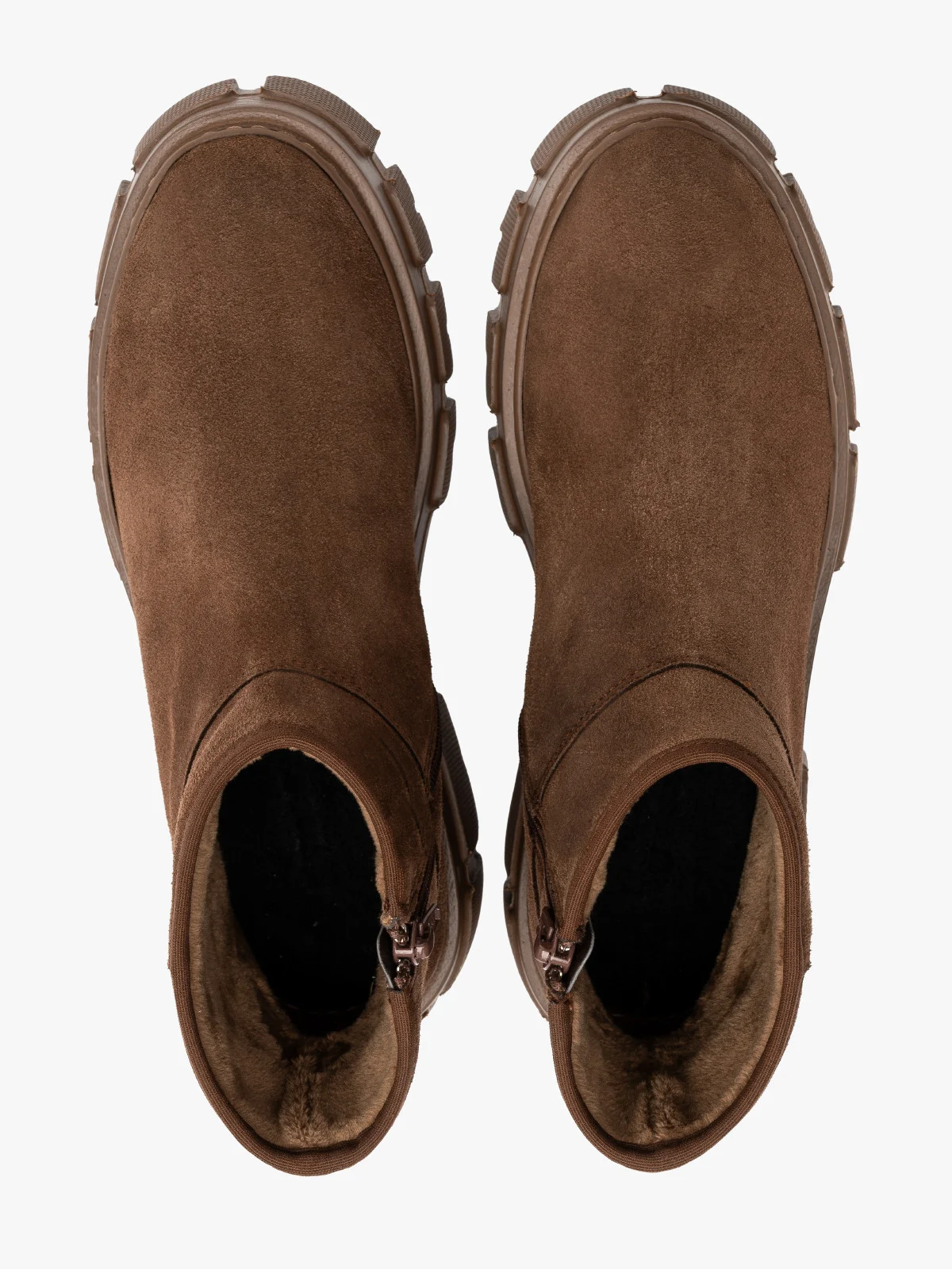 Welurowe botki damskie w brązowym kolorze na grubej podeszwie