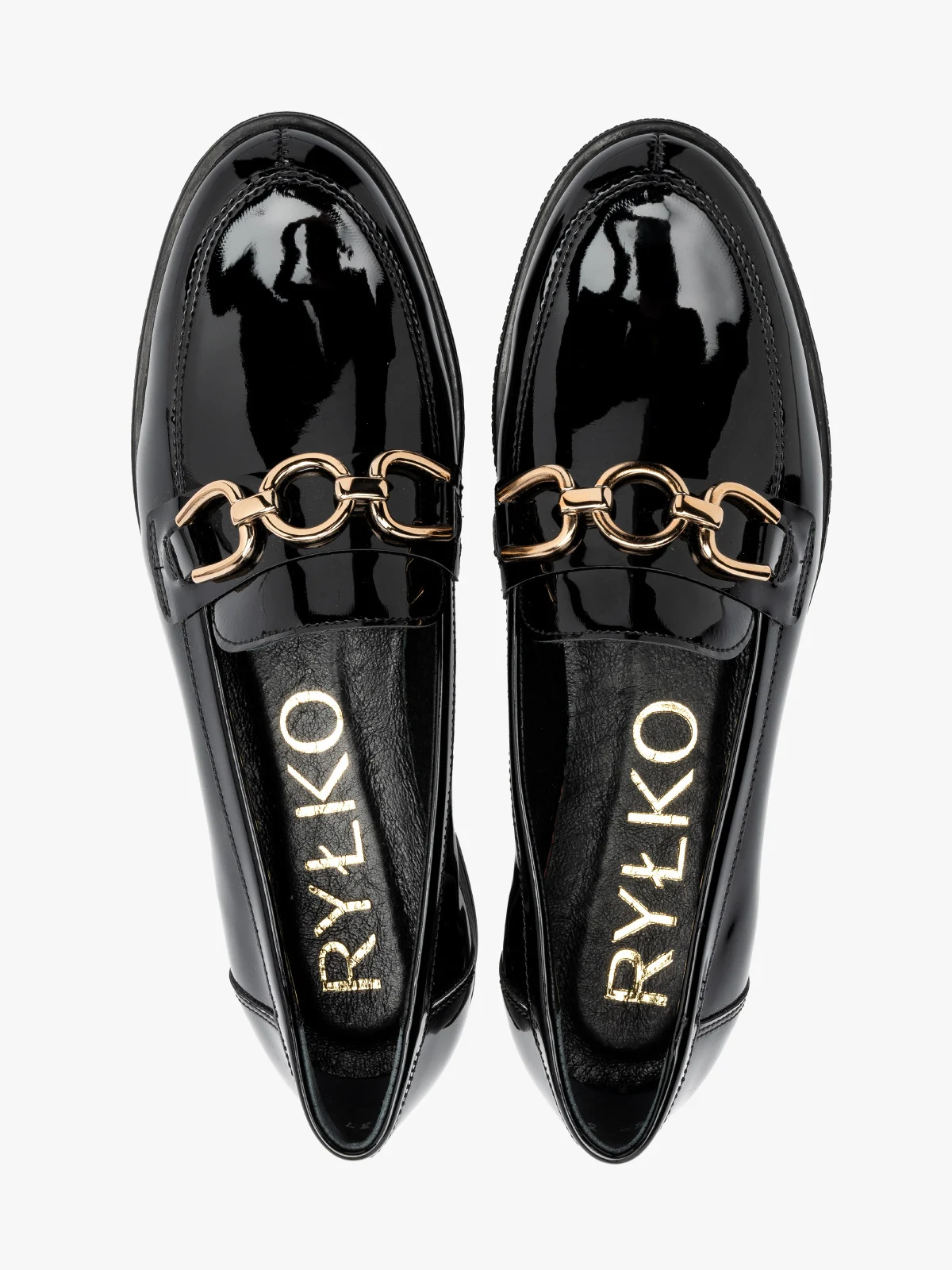 Czarne, lakierowane mokasyny na płaskiej podeszwie