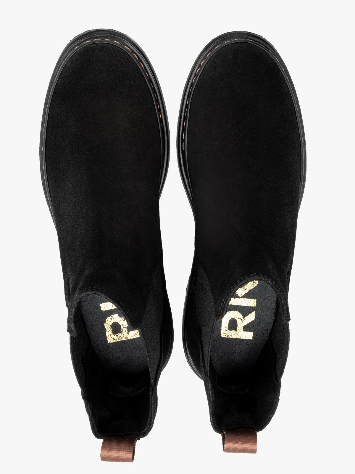 Czarne, welurowe sztyblety na lekkim spodzie