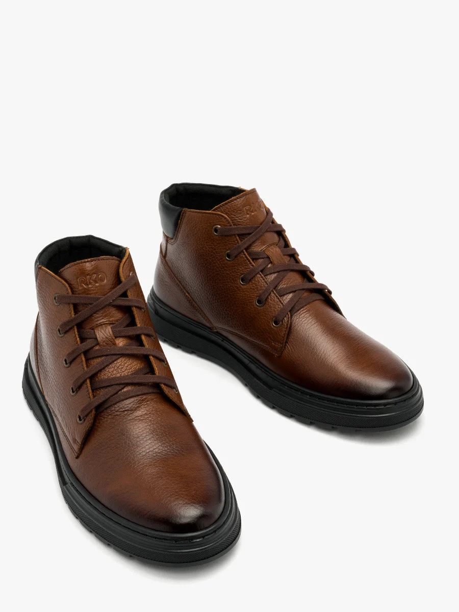 Brązowy trzewik męski