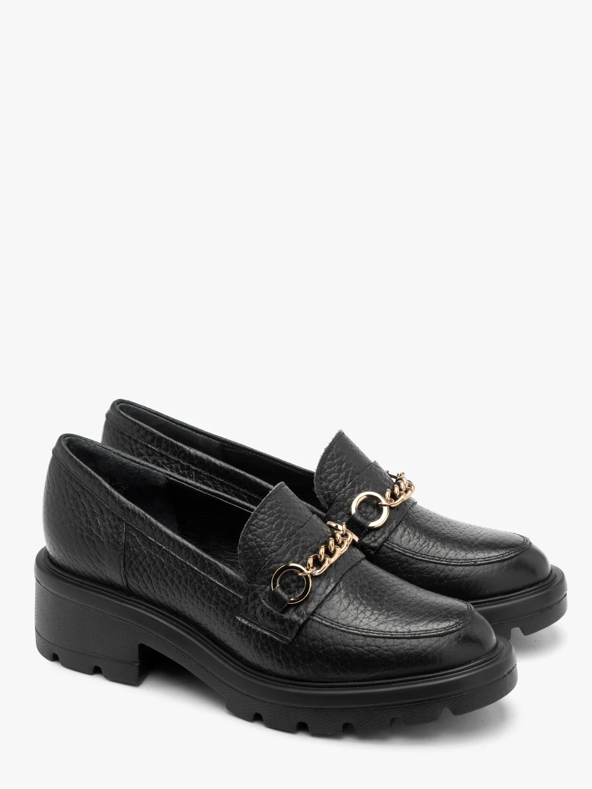 Czarne mokasyny damskie na masywnym spodzie