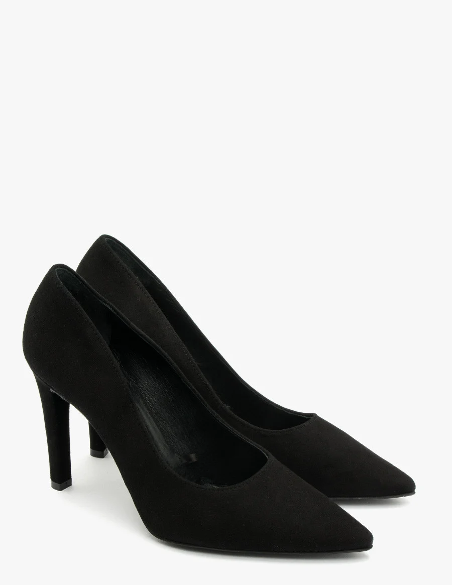 Czarne czółenka na wysokim obcasie