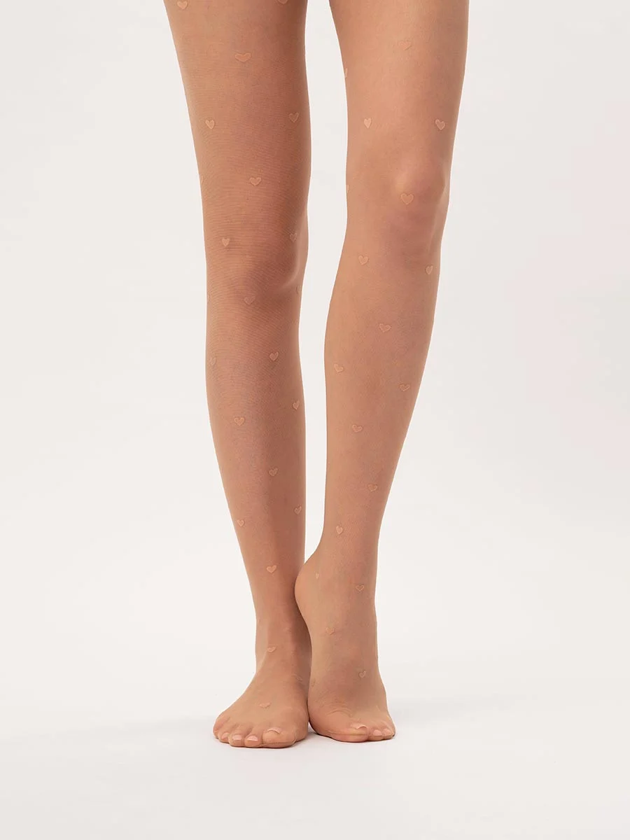 Cienkie rajstopy w serduszka 20 den