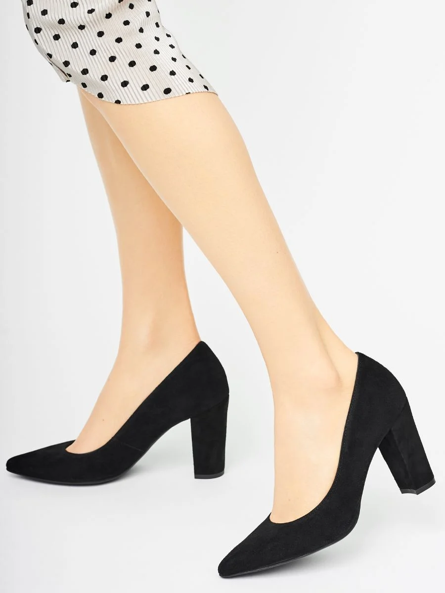 Czółenka na słupku