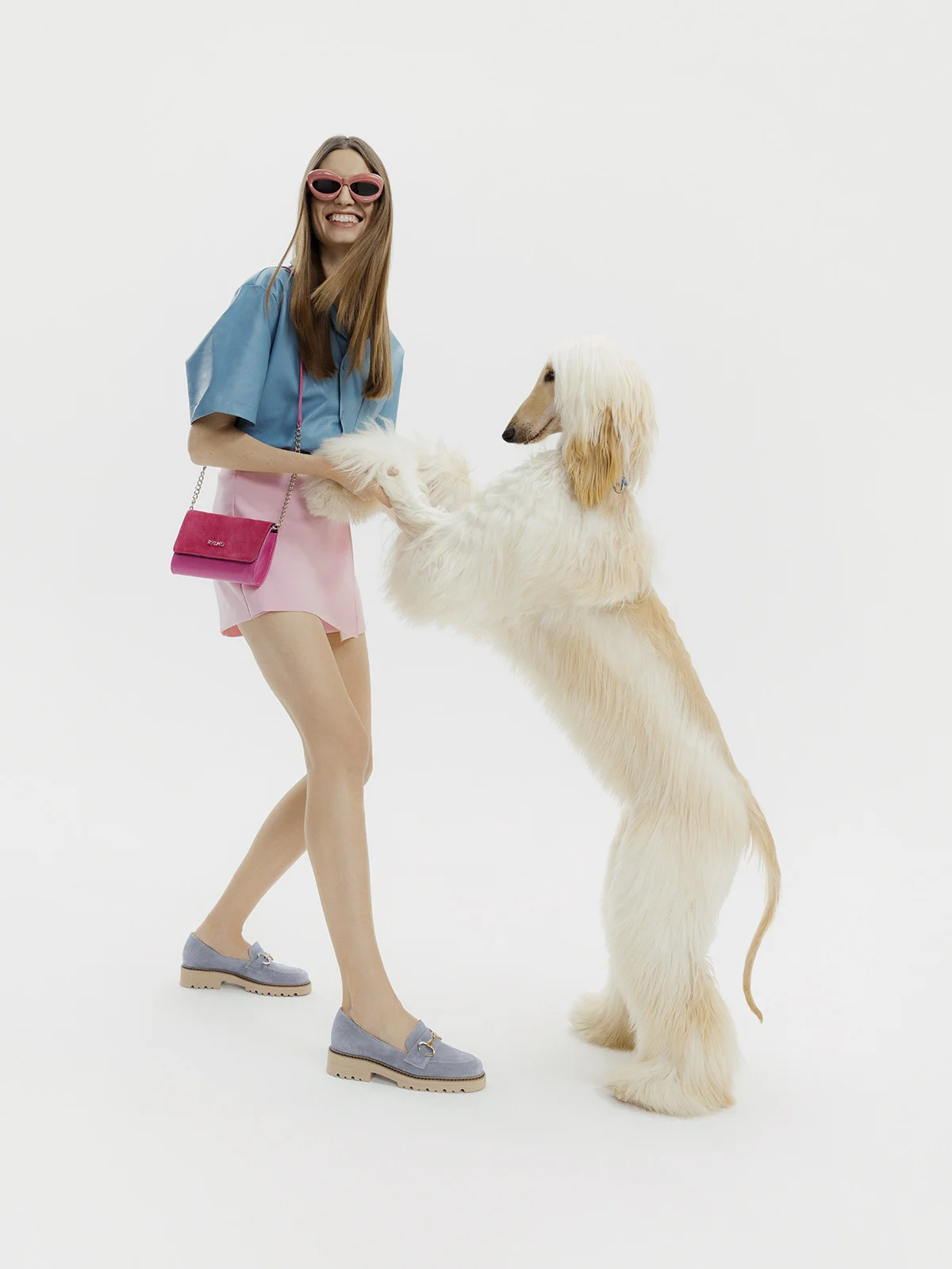 Mała torebka damska w kolorze fuksji