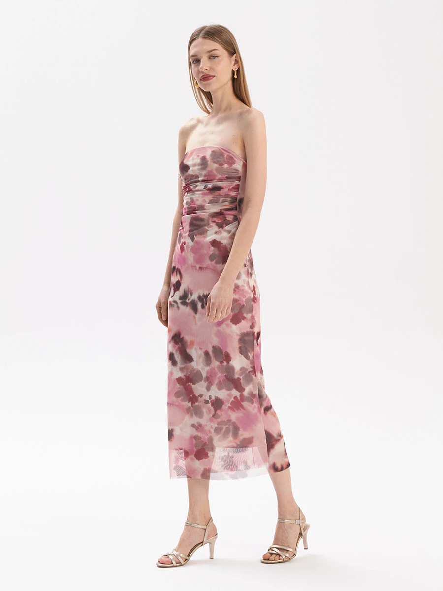 Platynowe sandały na szpilce