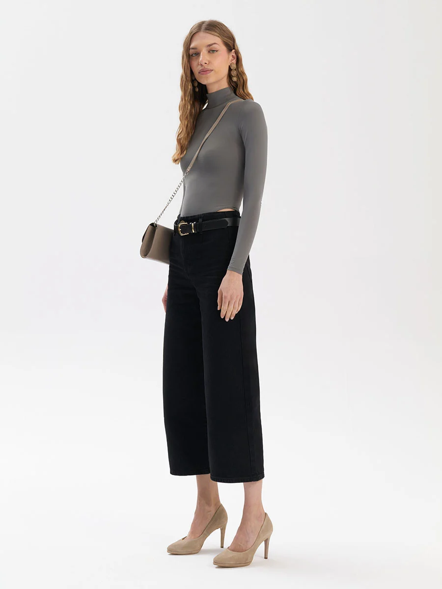 Beżowe czółenka na szpilce