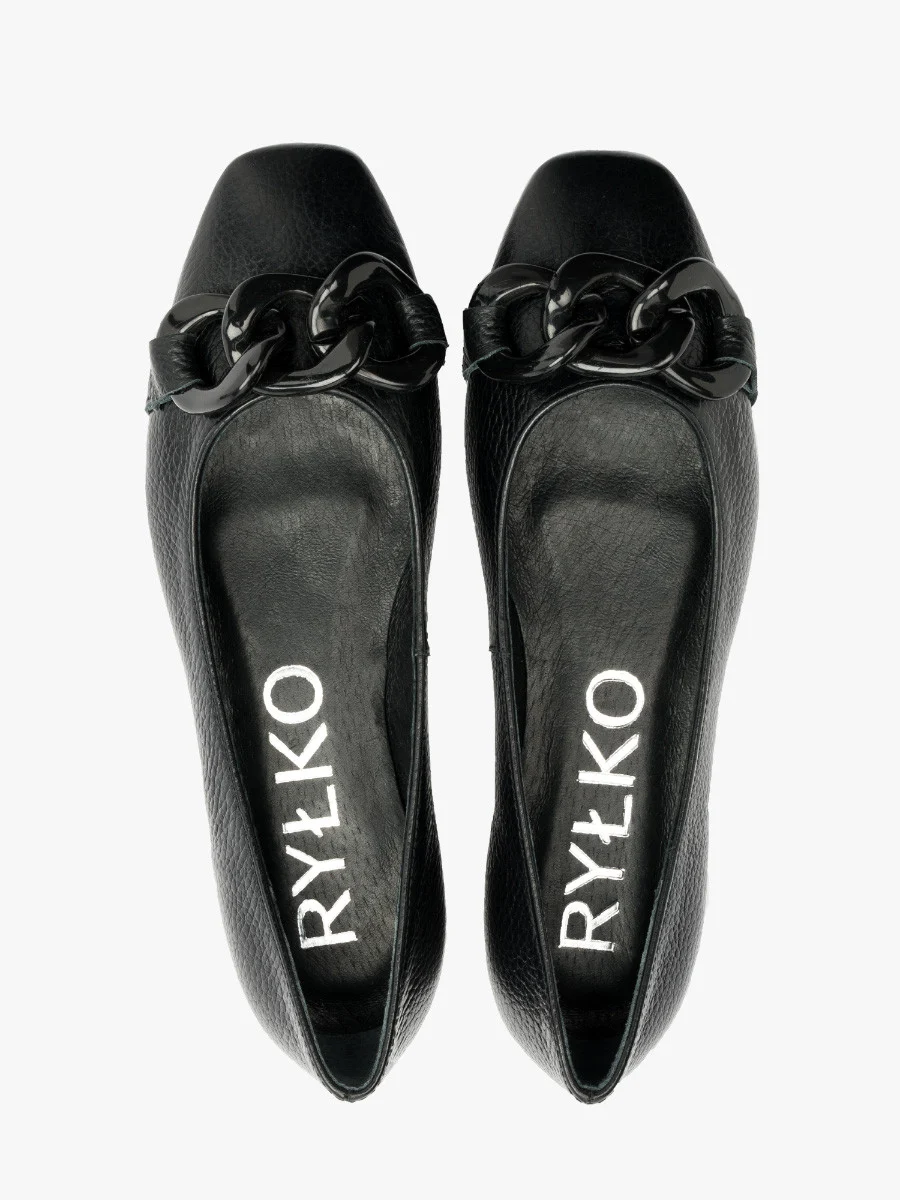 CZARNE BALERINY Z OZDOBĄ