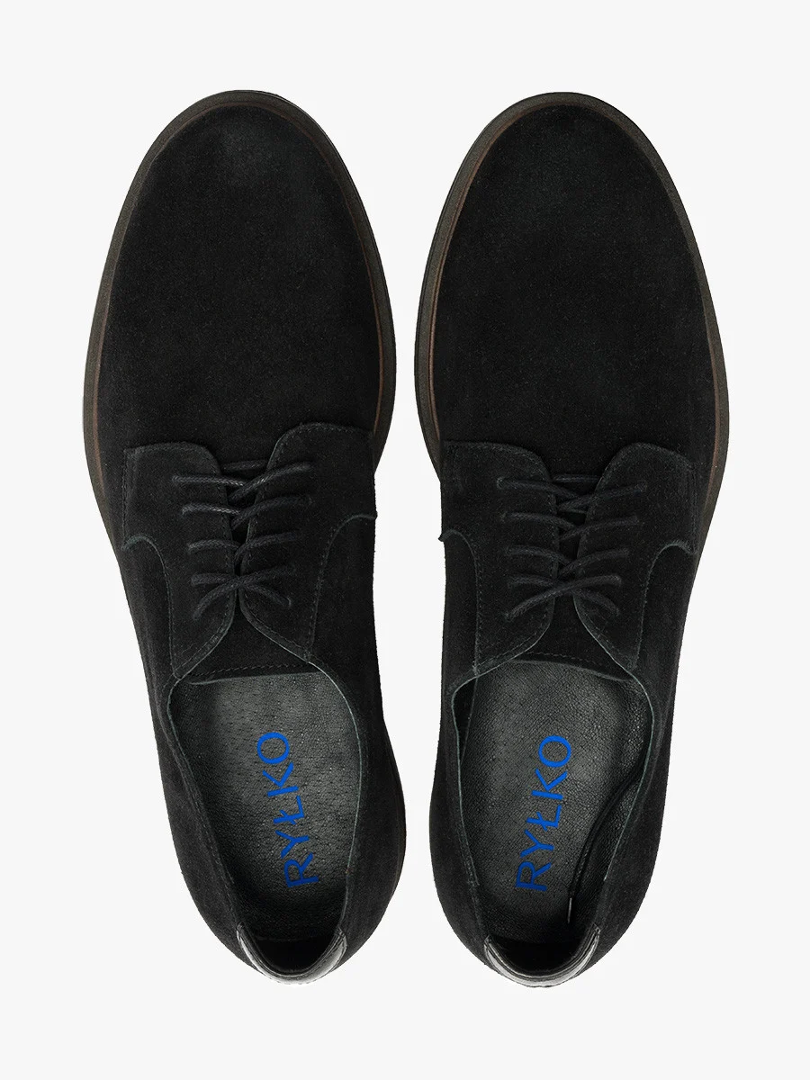 Czarne półbuty sznurowane