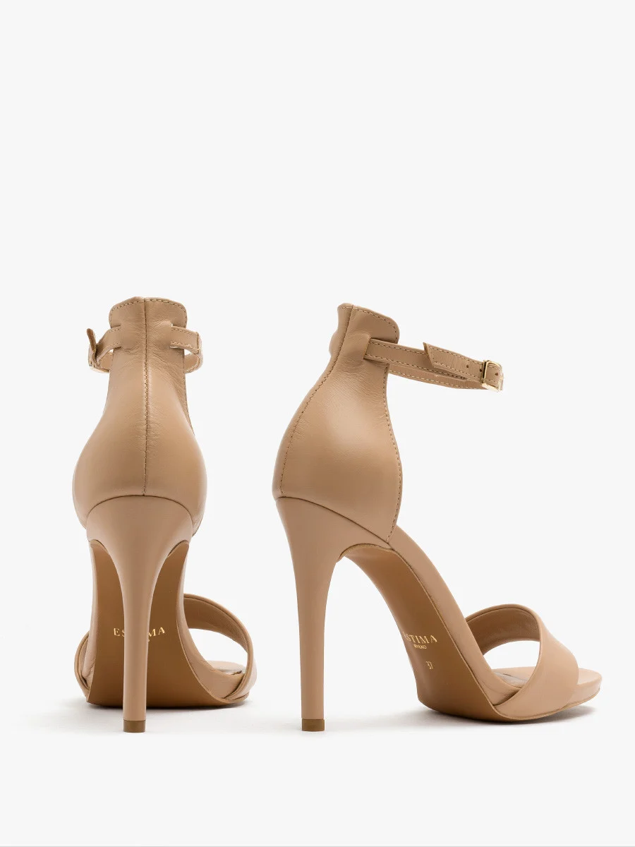 Beżowe sandały na wysokiej szpilce