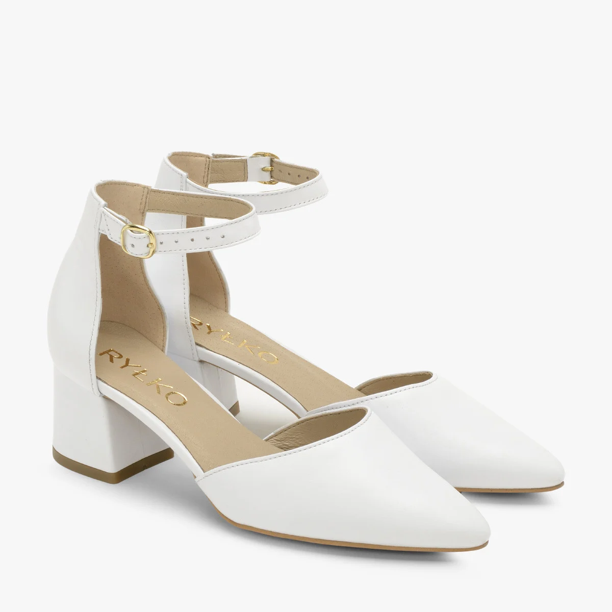 Czółenka na klocku