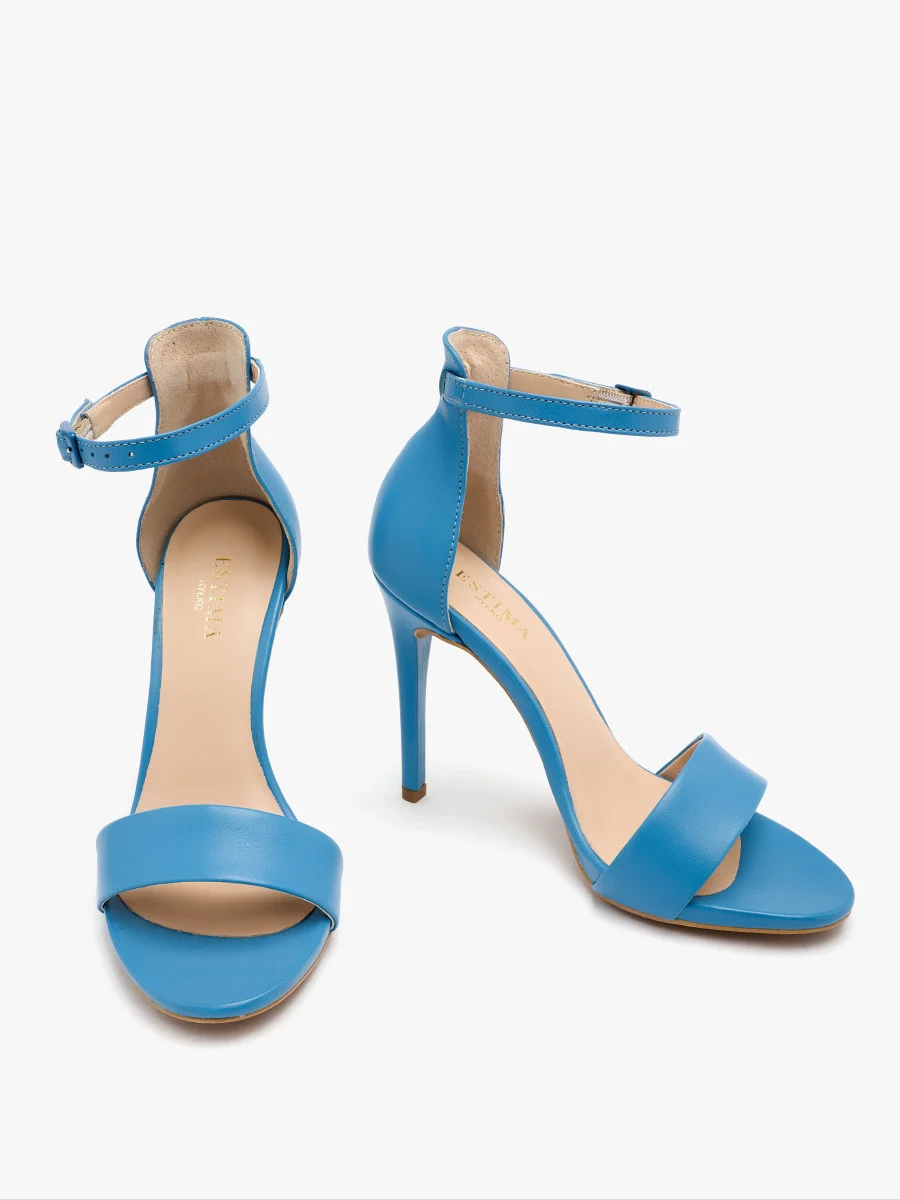 Niebieskie sandały na wysokiej szpilce