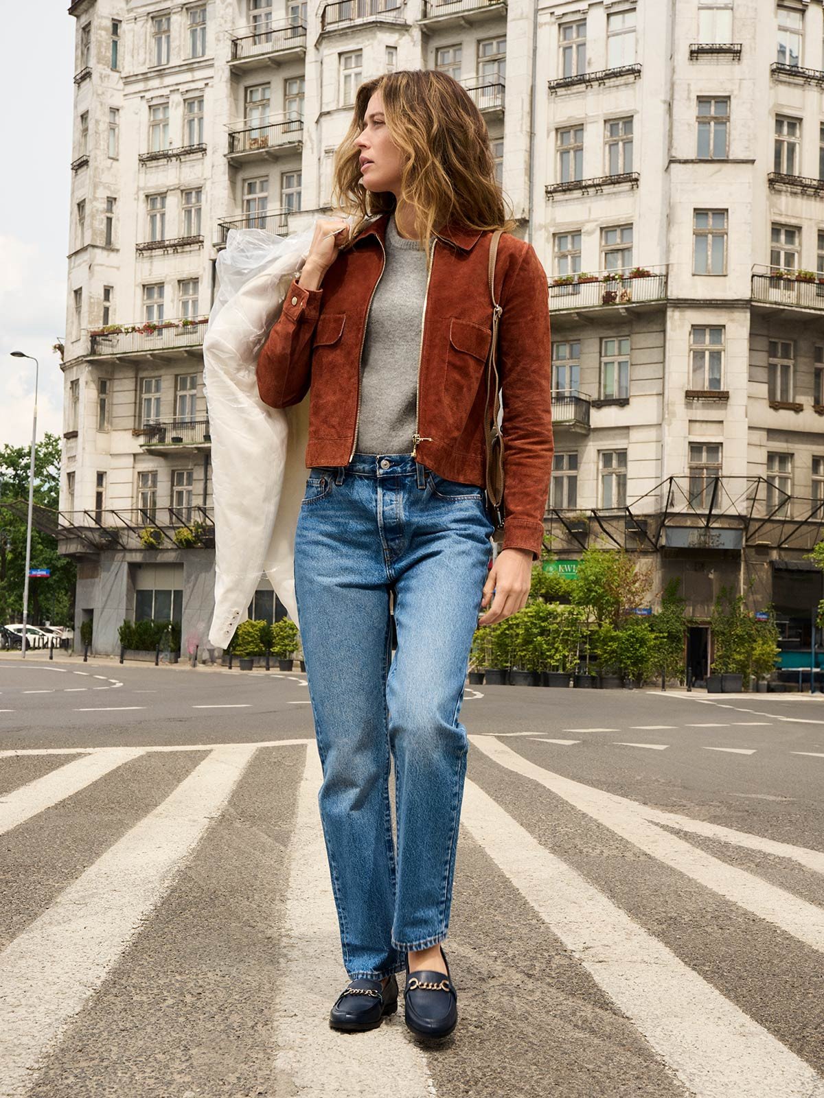 Granatowe mokasyny na płaskiej podeszwie