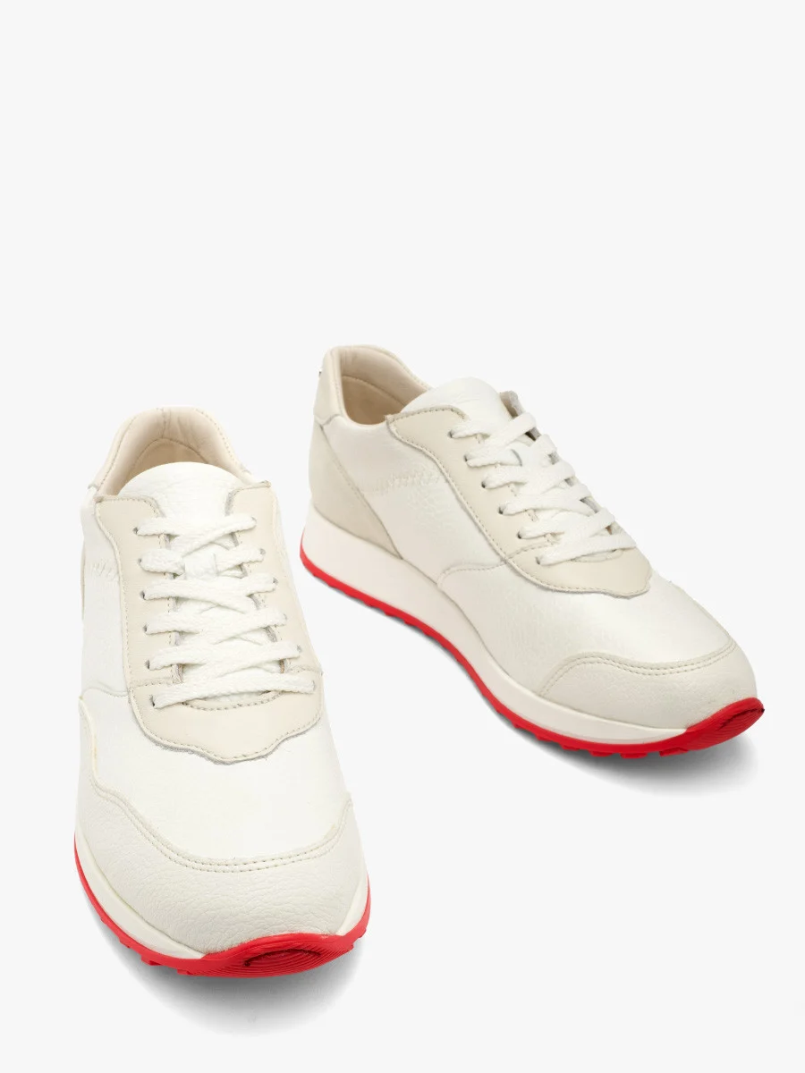 Białe półbuty sportowe na dwukolorowym spodzie