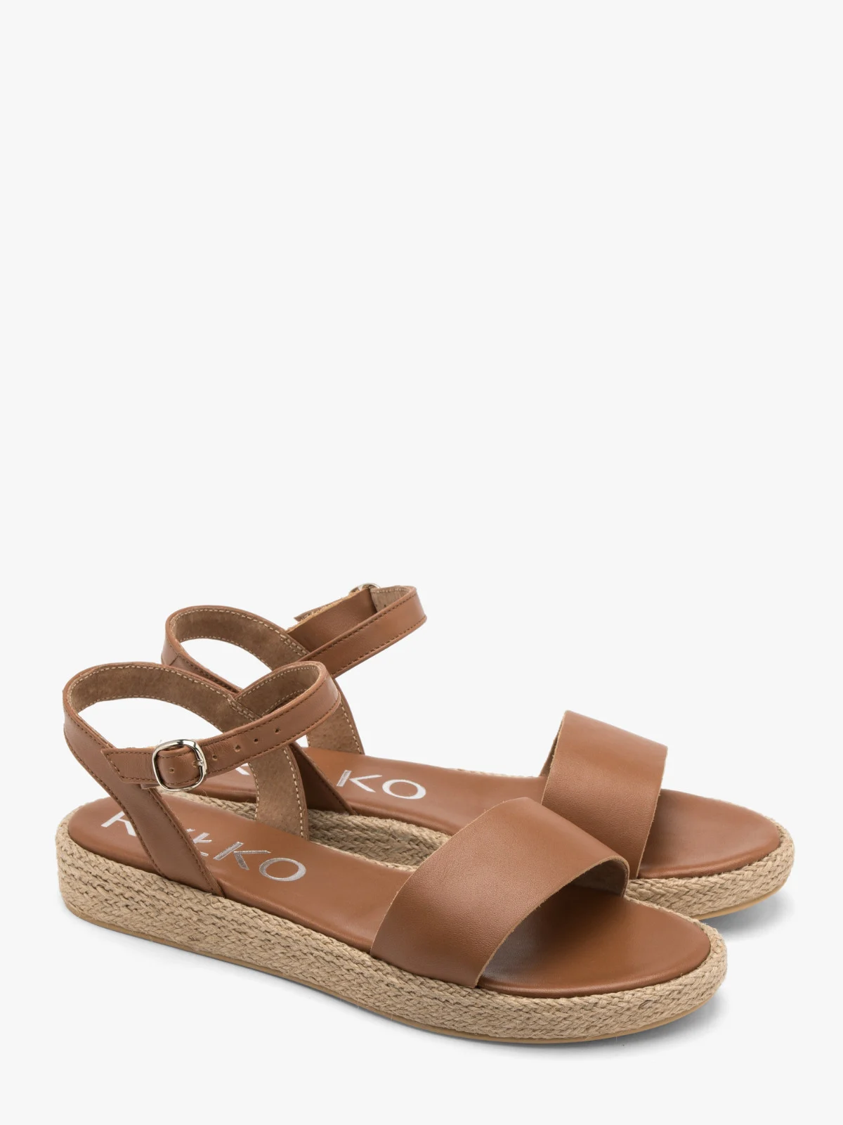 Jasnobrązowe sandały damskie