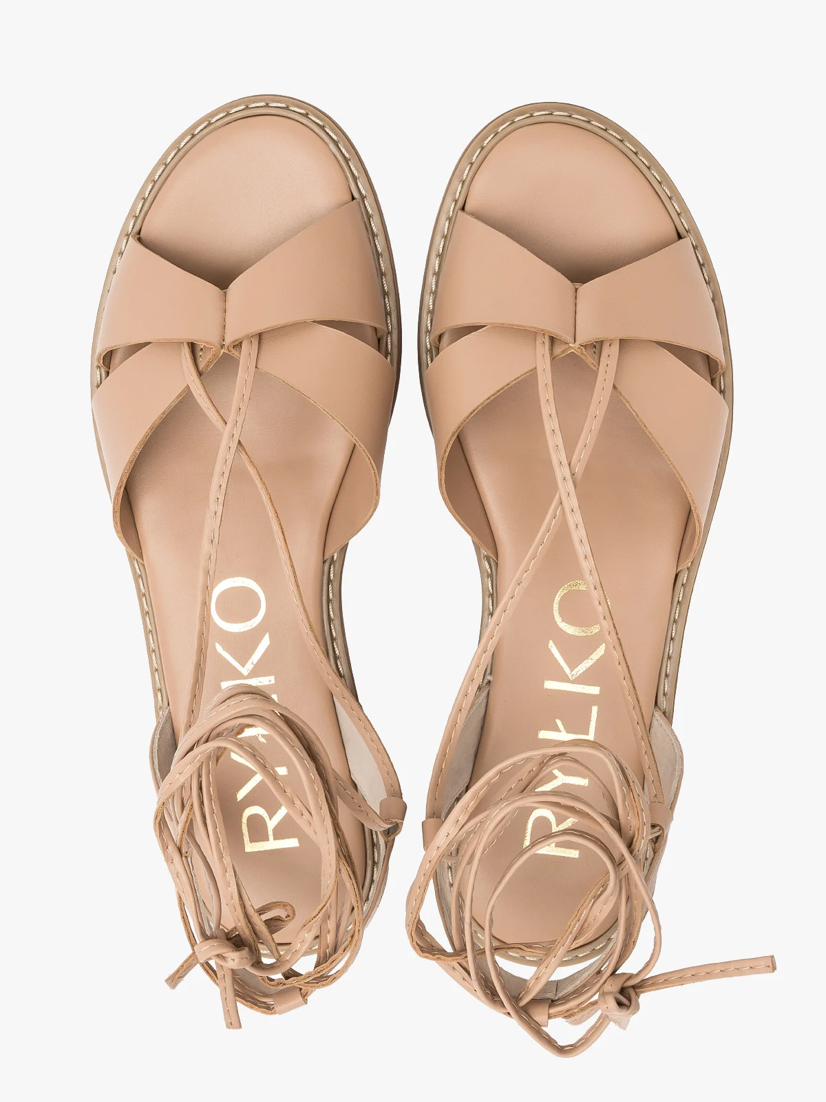 Beżowe sandały z ozdobnym sznurowaniem