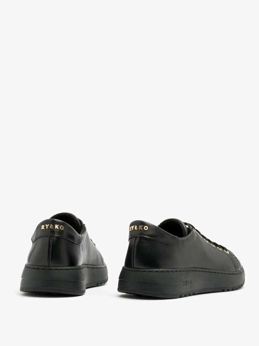 CZARNE PÓŁBUTY SPORTOWE