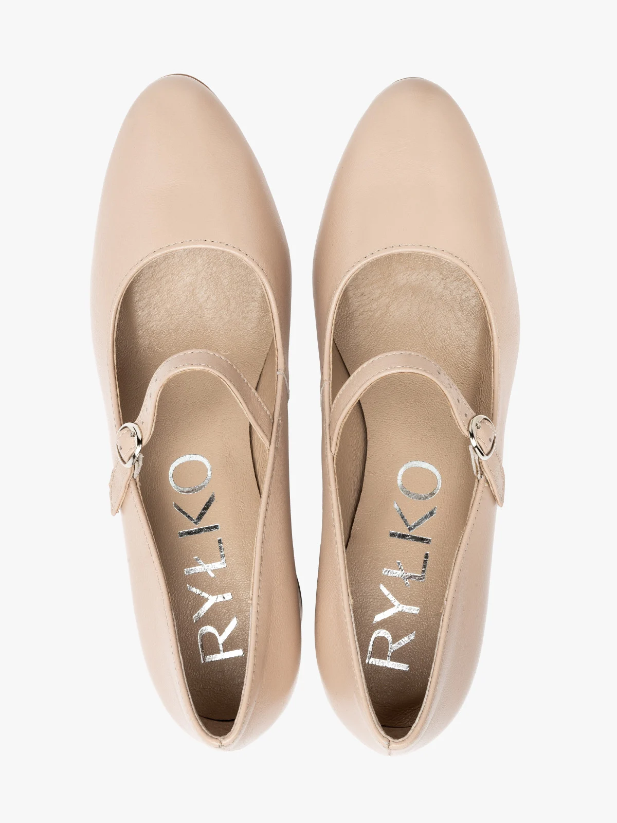 Beżowe czółenko z ozdobnym paskiem