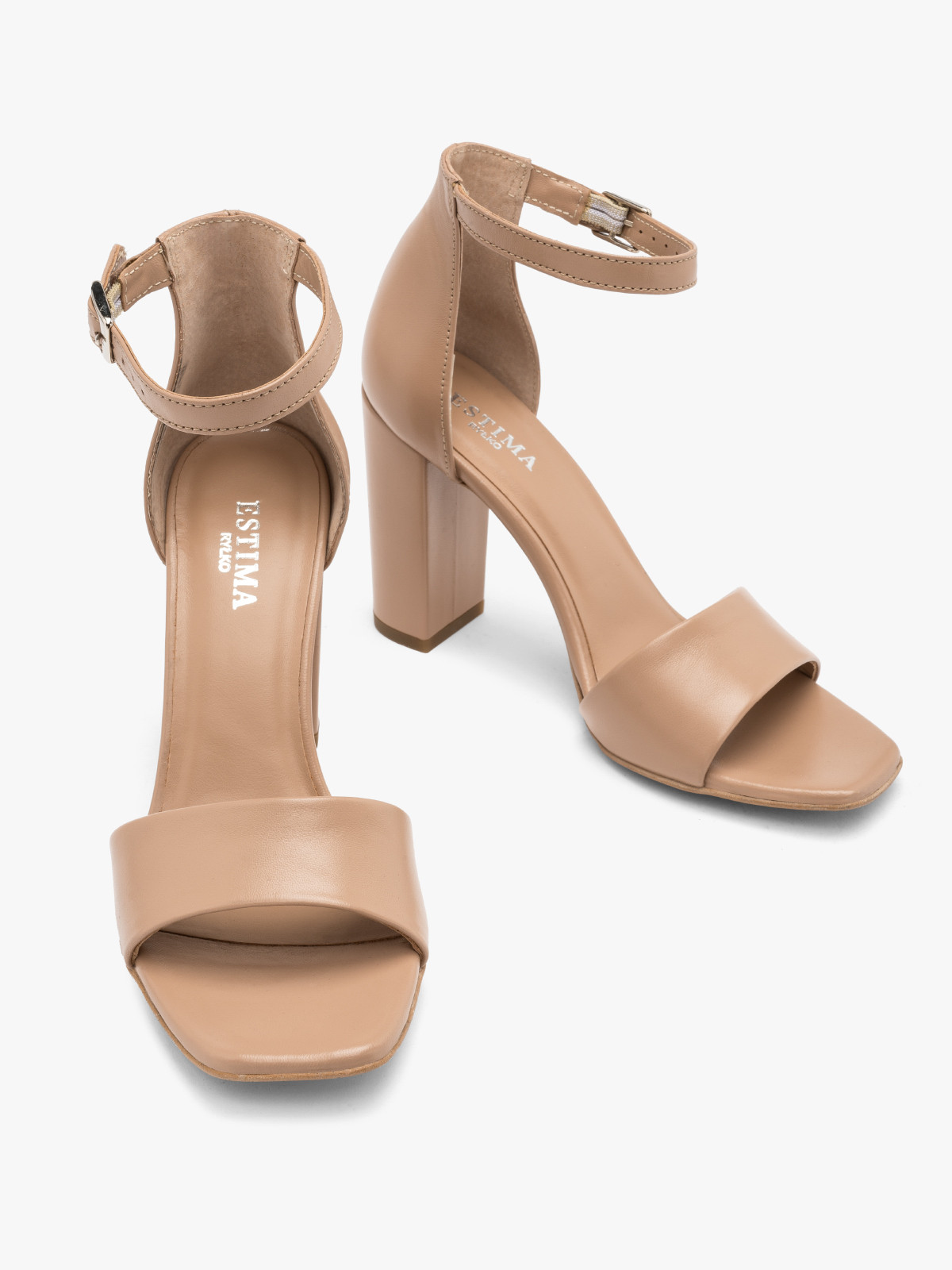 Beżowe sandały na wysokim słupku