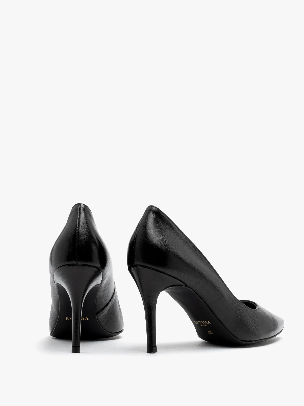 Czarne czółenka na szpilce