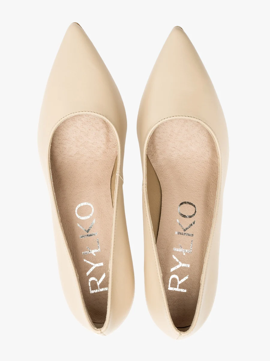 Beżowe czółenka damskie