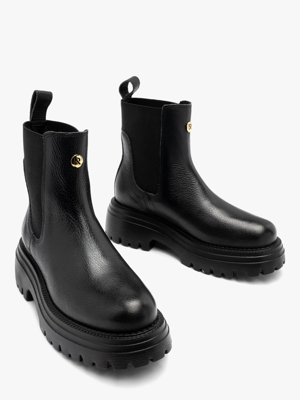 Czarne sztyblety damskie na grubej podeszwie