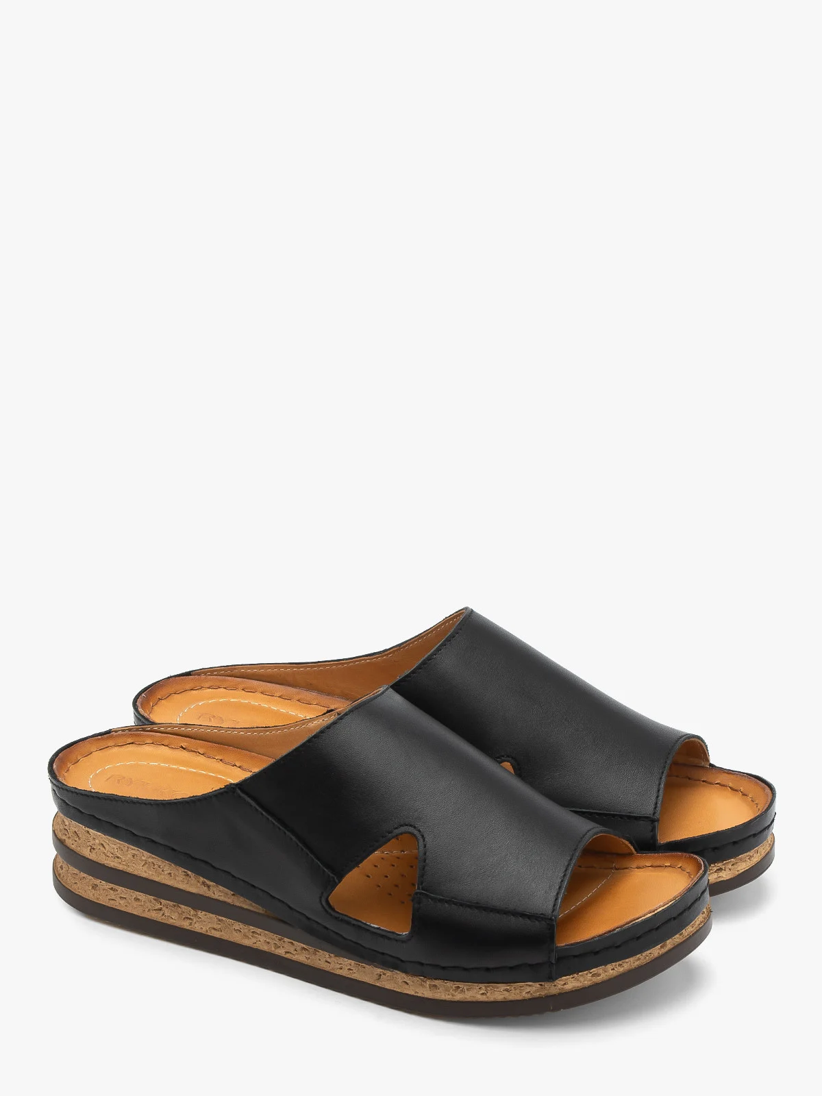 Czarne klapki na dwukolorowej, niskiej platformie