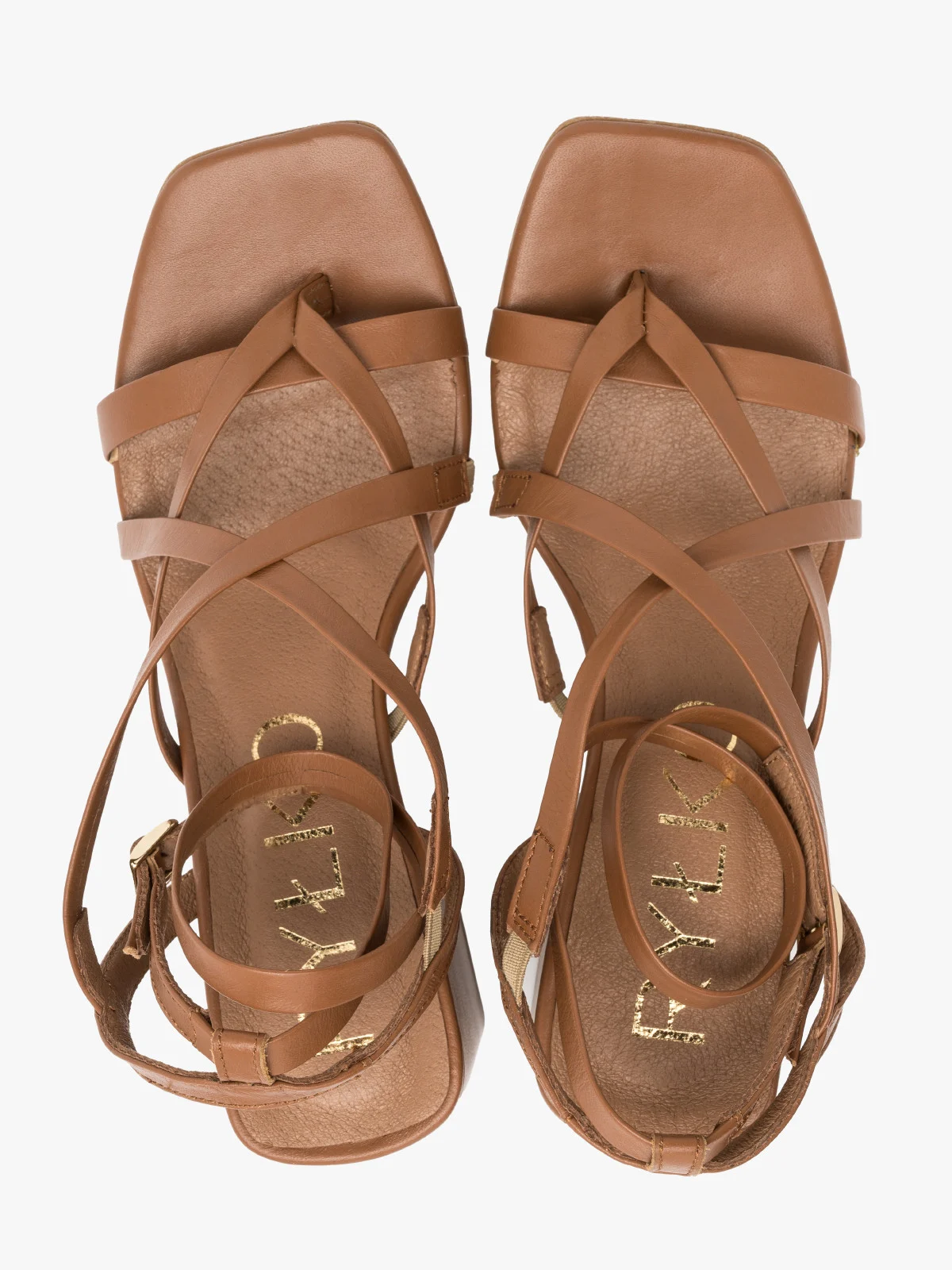 Jasnobrązowe sandały typu japonki na masywnym obcasie